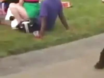 அலெனாவுக்கு ஒரு வீனர் தேவை