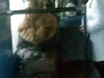 பச்சை குத்தப்பட்ட மனைவி வீட்டில் புதைப்பதை படமாக்கினார்