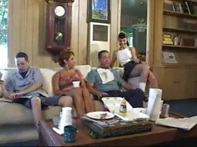 ஒரு சுருள் குஞ்சு பறக்கிறது