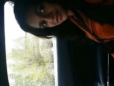 எனவே அழகான அழகி மனைவி வேலைக்குப் பிறகு வெள்ளிக்கிழமை இரவு ஒரு பாலியல் செக்ஸ் வேடிக்கை வீடியோவை உருவாக்குகிறார்