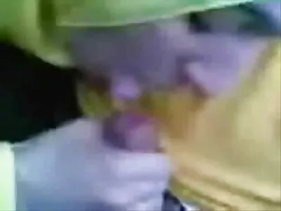 உங்கள் கண்ணாடிகளை கழற்ற வேண்டாம்