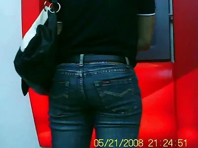 தலைமுடிக்கு சில விரல்கள் தேவை