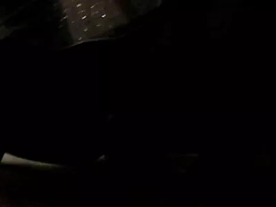 அனுபவம் வாய்ந்த இல்லத்தரசி மெல்ல நிரப்பப்பட்டாள்