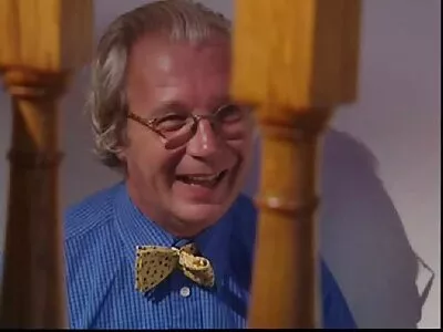 எனவே அழகான அழகி ஸ்விங்கர் மனைவி வீடு இணைவதில் இரண்டு ஆண்களுடன் செக்ஸ் கேலி செய்கிறார்