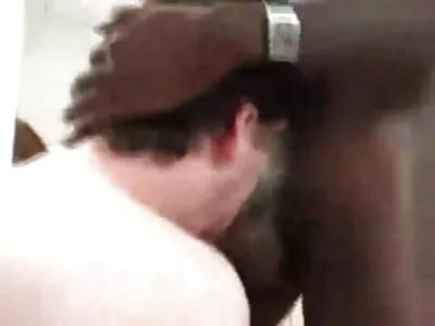 ஆல்கஹால் மற்றும் செக்ஸ் உடன் கல்லூரி ஃபக் பார்ட்டி