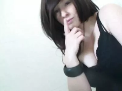 எனவே அழகான புவேர்டிகன் அழகி உலகிற்கு தனது அழகிகளை காண்பிக்க, அனுபவிக்கவும்